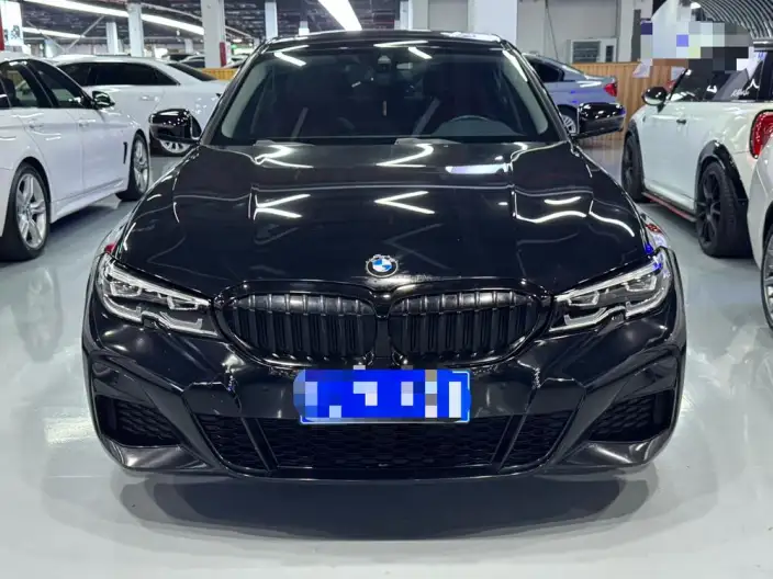 BMW 3 Series 2022 Model 325Li M Sports Night Set – фото 2