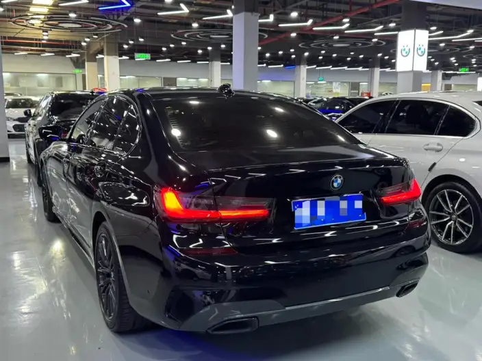 BMW 3 Series 2022 Model 325Li M Sports Night Set – фото 4
