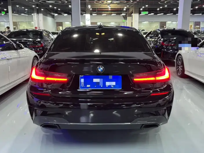 BMW 3 Series 2022 Model 325Li M Sports Night Set – фото 5