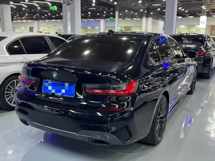BMW 3 Series 2022 Model 325Li M Sports Night Set – фото 6