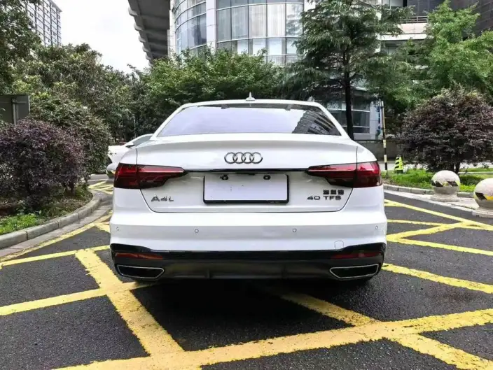 Audi A4 L 2023 Model 40 TFSI Fashion Dynamic Model – фото 4