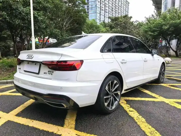 Audi A4 L 2023 Model 40 TFSI Fashion Dynamic Model – фото 5