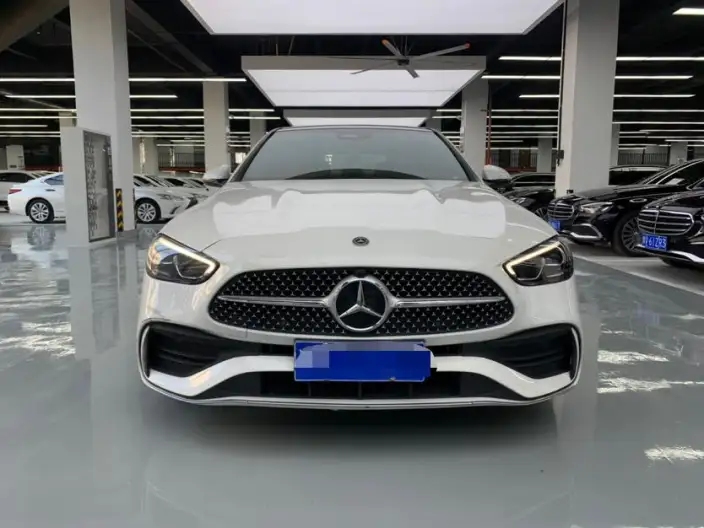 Mercedes-Benz C-Class 2023 Model C 260 L Sports Edition – фото 2