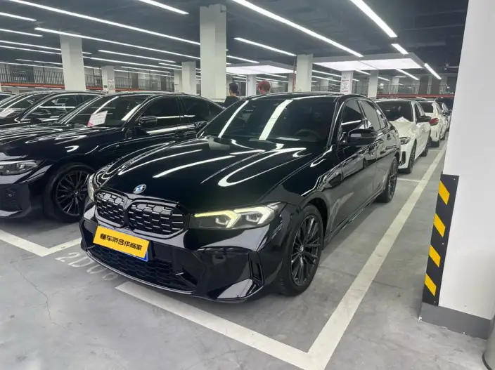 BMW 3 Series 2023 Model 325i M Sports Night Set – фото 1