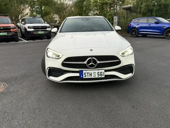 Mercedes-Benz C-Class 2025 Model C 260 L Sports Edition – фото 2