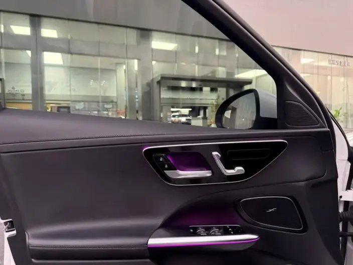 Mercedes-Benz C-Class 2025 Model C 260 L Sports Edition – фото 9