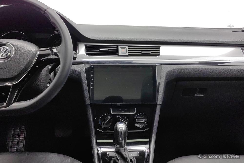Volkswagen Bora 2016 1.6L Automatic Comfort – фото 9