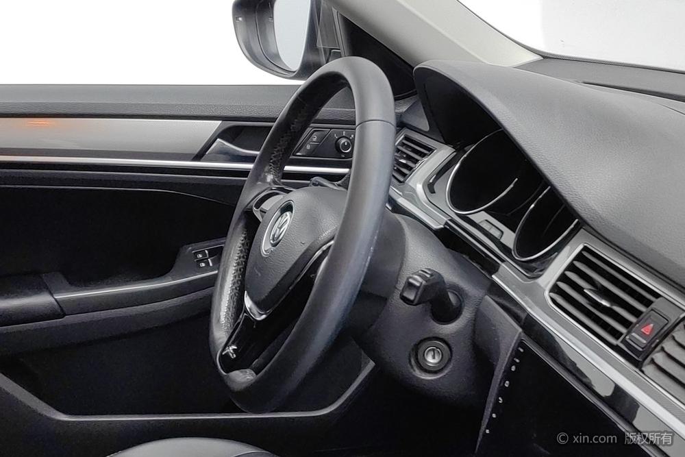 Volkswagen Bora 2016 1.6L Automatic Comfort – фото 12