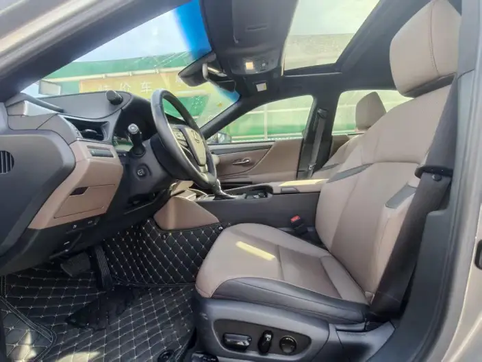 Lexus ES 2025 Model 200 Premium – фото 9