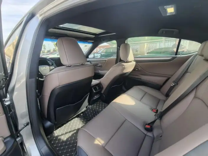 Lexus ES 2025 Model 200 Premium – фото 10
