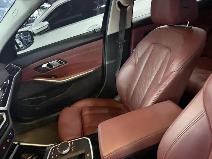 BMW 3 Series 2023 Model 320Li M Sports Set – фото 2