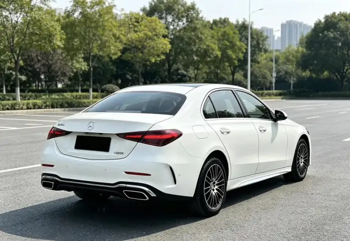 Mercedes-Benz C-Class 2026 Model C 260 L Sports sedan – фото 6