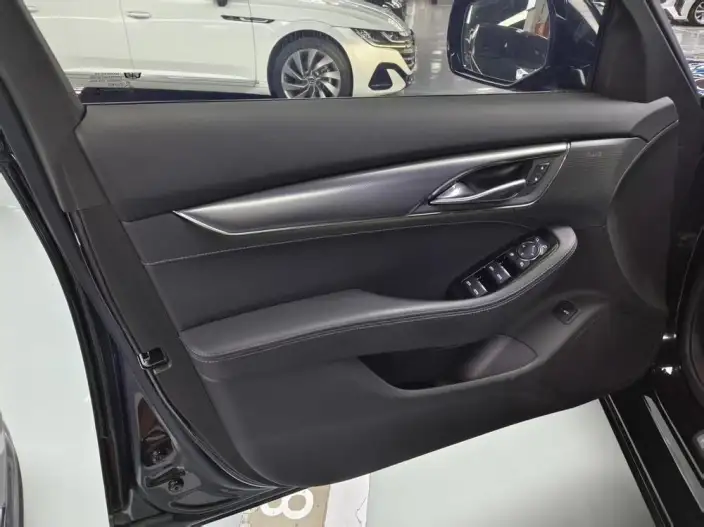 Cadillac CT5 2024 Model 28T Luxury Model – фото 9