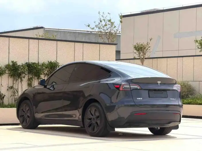 Model Y 2024 Model Rear-wheel drive version