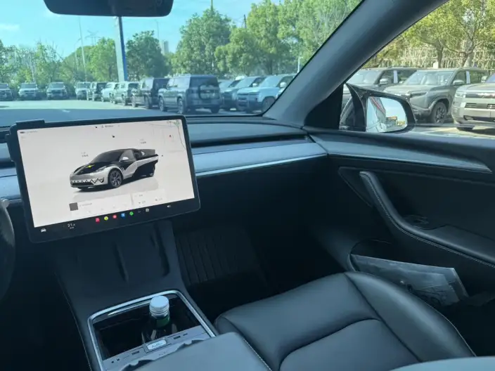 Model Y 2024 Model Rear-wheel drive version – фото 5