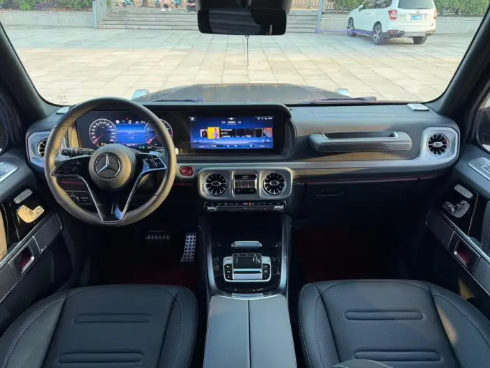 Mercedes-Benz G-Class 2025 Model G 500 – фото 8