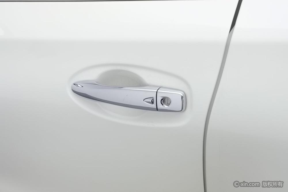 Nissan X-Trail Модель 2021 года 2.5L XL ITS 3rows CVT 4WD VII seat Luxury Pilot Edition – фото 10
