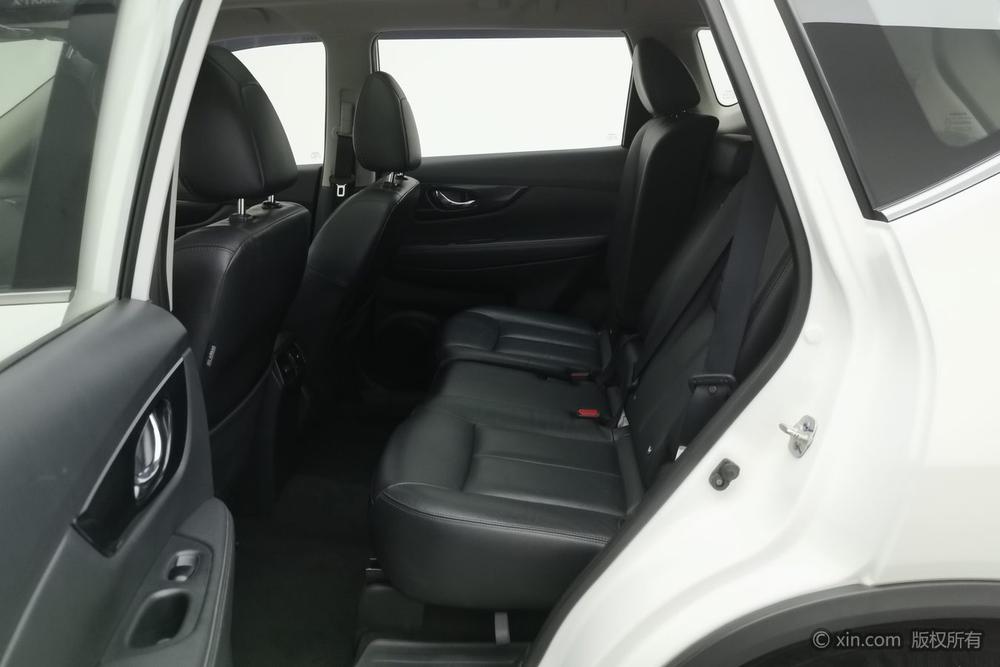 Nissan X-Trail Модель 2021 года 2.5L XL ITS 3rows CVT 4WD VII seat Luxury Pilot Edition – фото 19