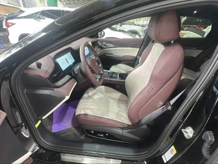 BYD Seal DM 2023 Model DM-i 1.5T 121KM Flagship Model – фото 10