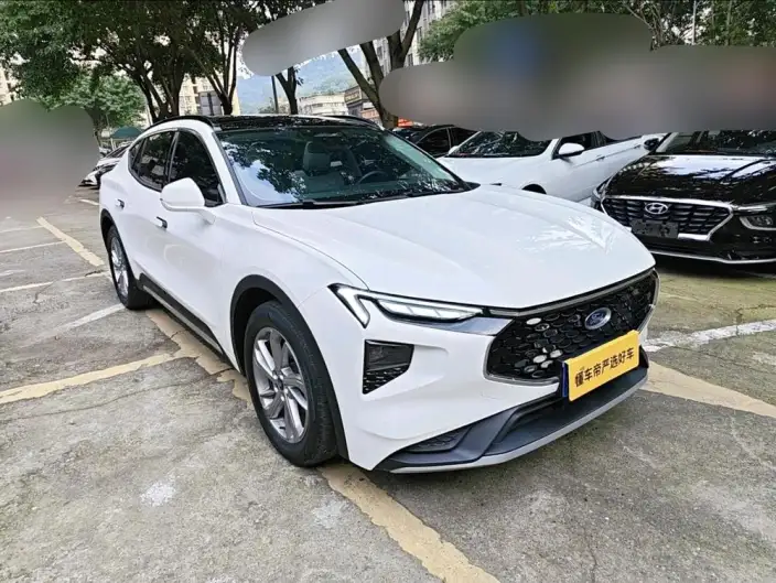 EVOS 2022 Model EcoBoost 245 Fashion edition