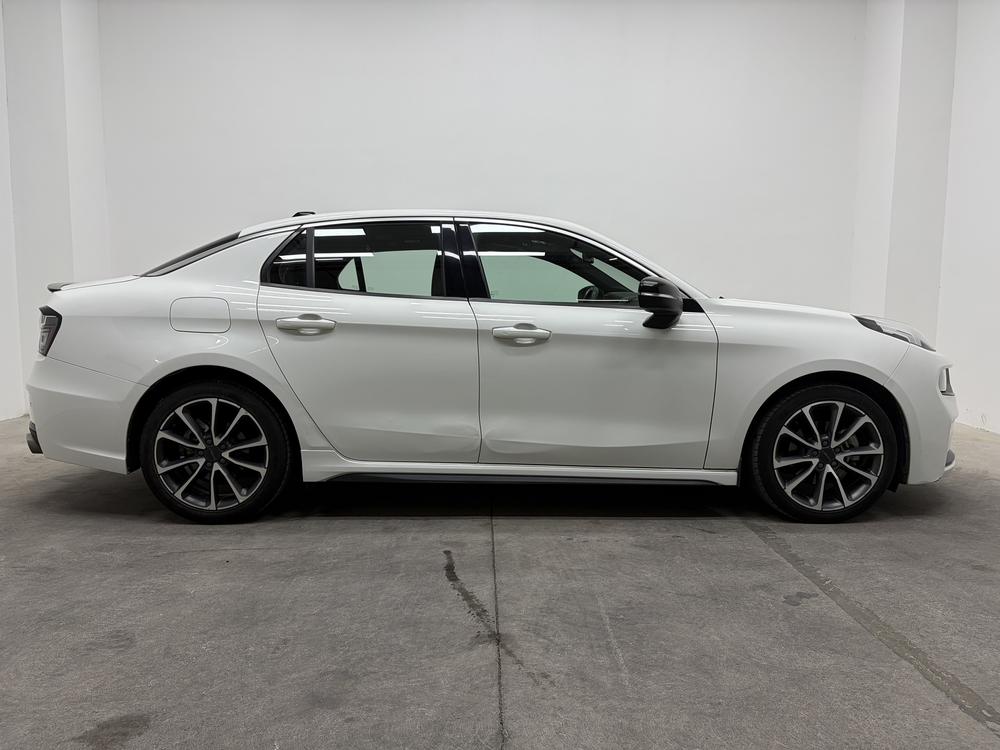 Lynk & Co 03 2019 1.5TD DCT Jin Edition – фото 8