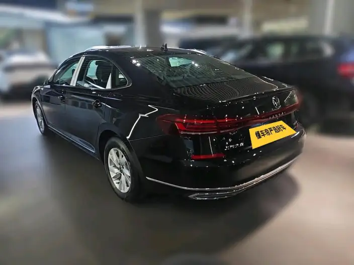 Volkswagen Passat 2024 Model 280TSI Business Edition – фото 3