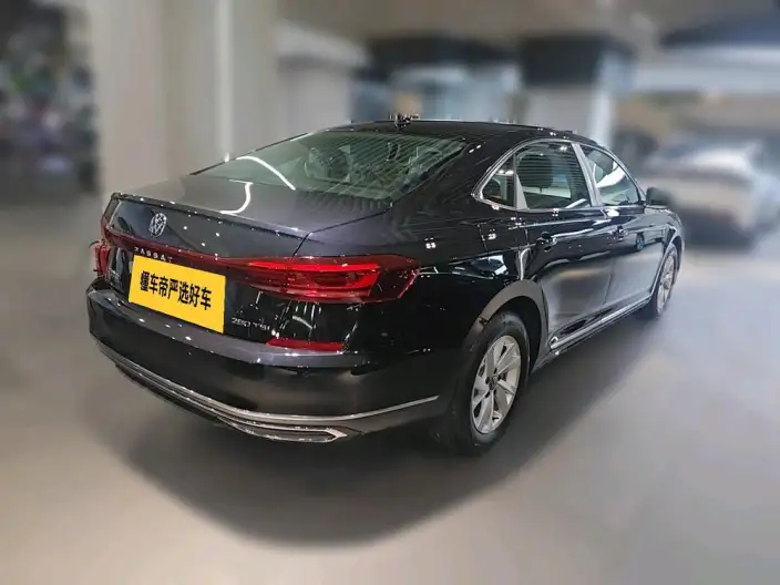 Volkswagen Passat 2024 Model 280TSI Business Edition – фото 4
