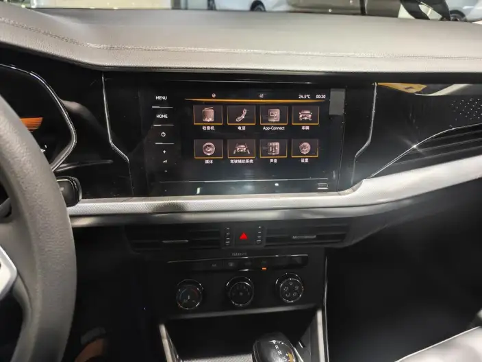 Volkswagen Passat 2024 Model 280TSI Business Edition – фото 5
