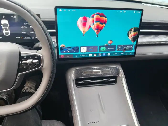 Roewe M7 DMH 2025 Model 160km Premium – фото 7