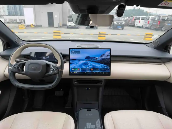Lynk & Co 20 2025 Model Z20 530km Rear Drive Pro – фото 6