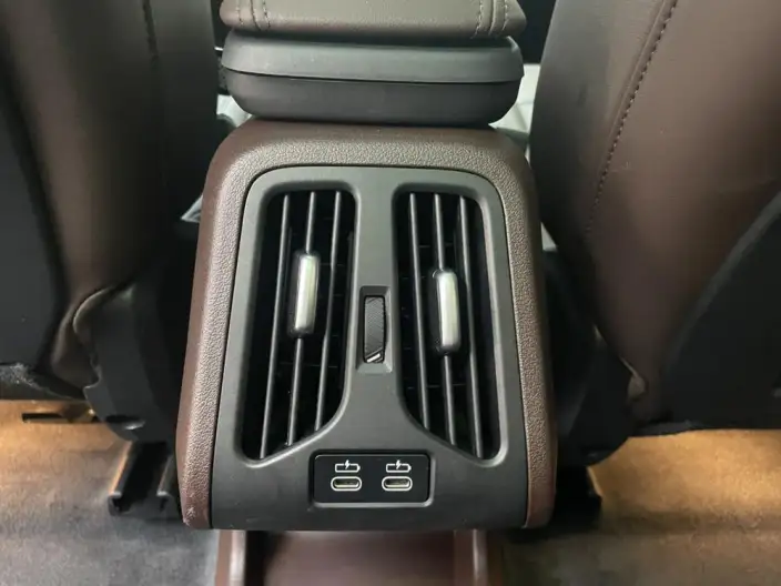 BMW iX 1 2024 Model eDrive25L M Sports Set – фото 8