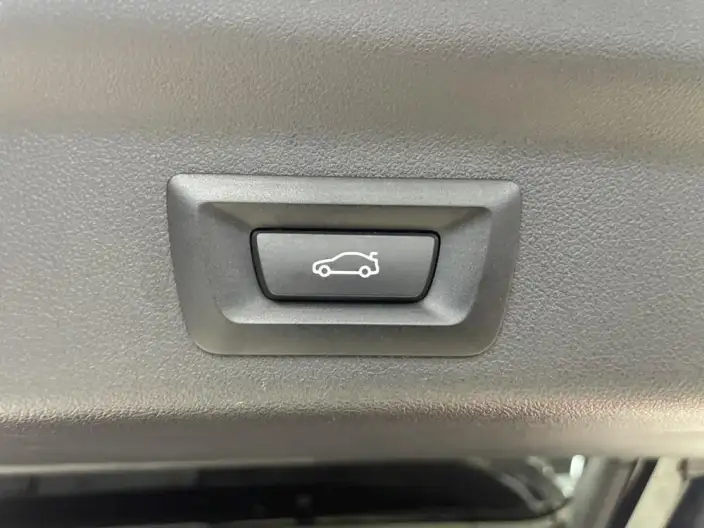 BMW iX 1 2024 Model eDrive25L M Sports Set – фото 10