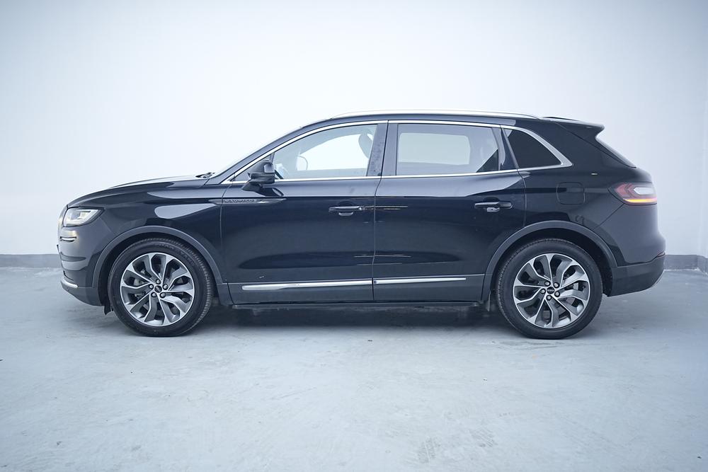 Lincoln Nautilus 2021 2.0T AWD Select – фото 4