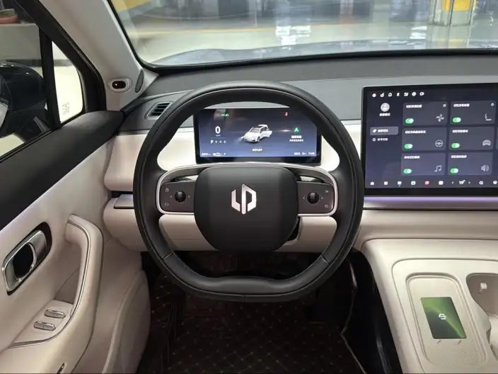 Leapmotor C16 2024 Model EV Edition 520 Exclusive Edition – фото 8