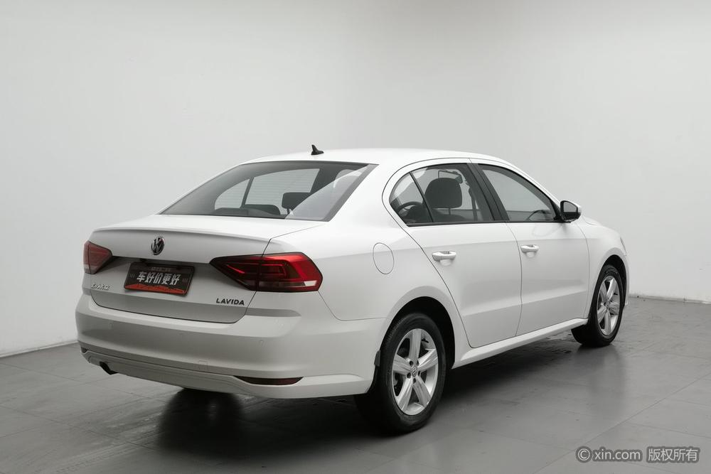 Volkswagen Lavida 2017 модификация 1.6L Manual Fashion edition