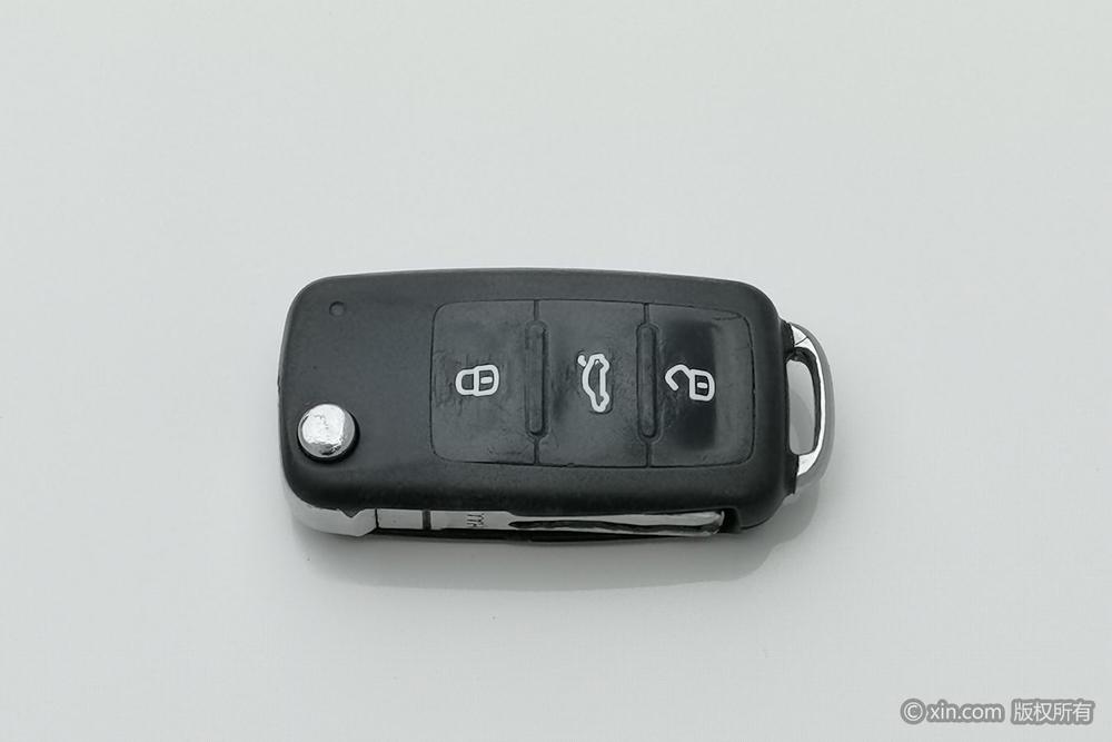 Volkswagen Lavida 2017 модификация 1.6L Manual Fashion edition – фото 6