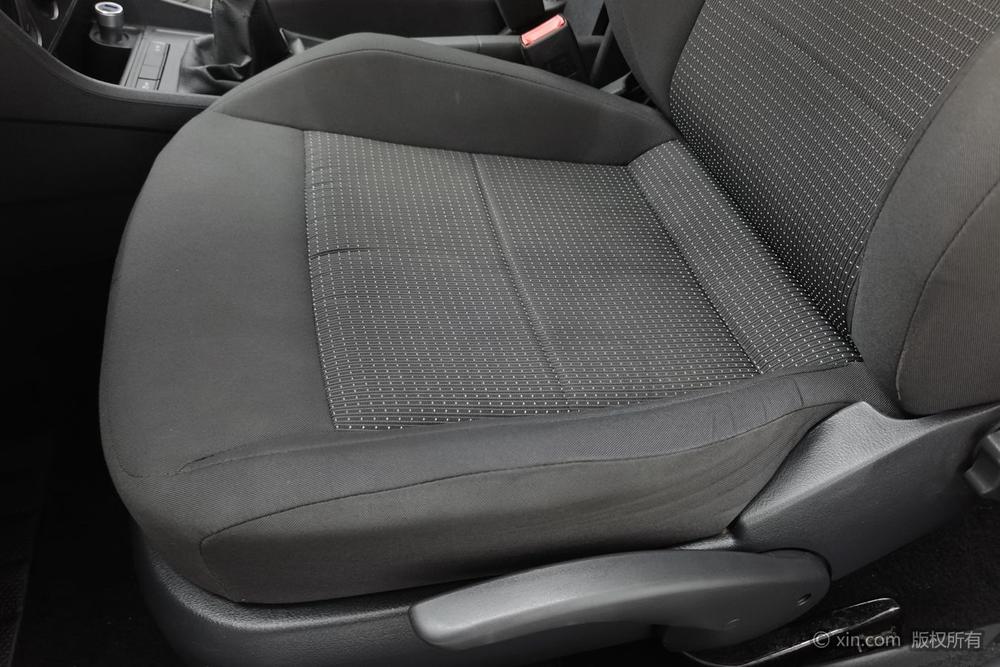 Volkswagen Lavida 2017 модификация 1.6L Manual Fashion edition – фото 19