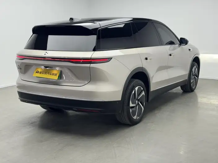 NIO ES8 2024 Model 75kWh Executive Edition – фото 7