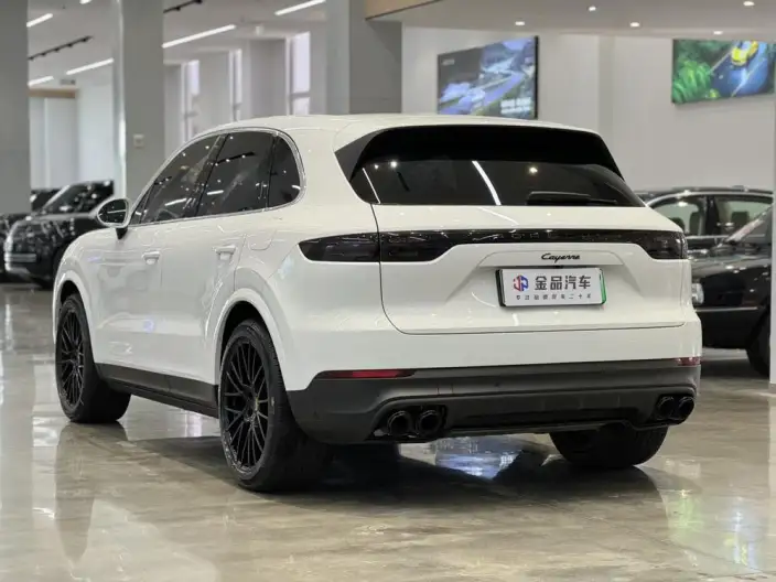 Cayenne E-Hybrid 2021 Model Cayenne E-Hybrid 2.0T