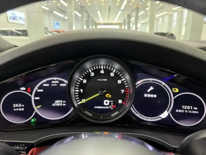 Cayenne E-Hybrid 2021 Model Cayenne E-Hybrid 2.0T – фото 10