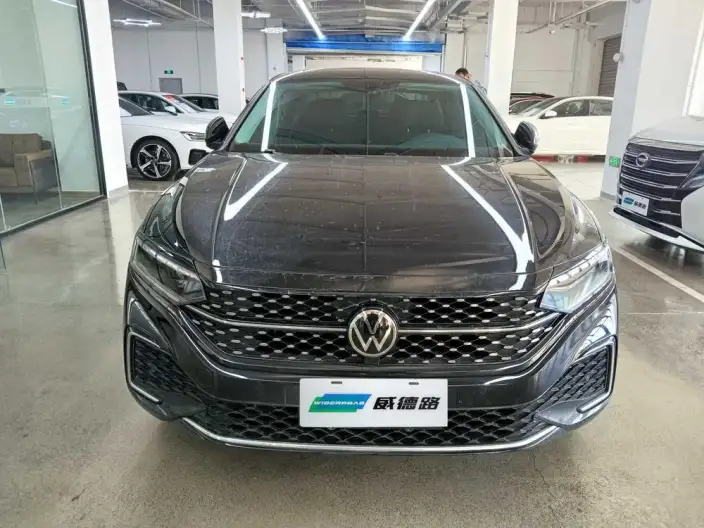 Volkswagen Passat 2024 Model 330TSI Starry sky Elite Edition – фото 2