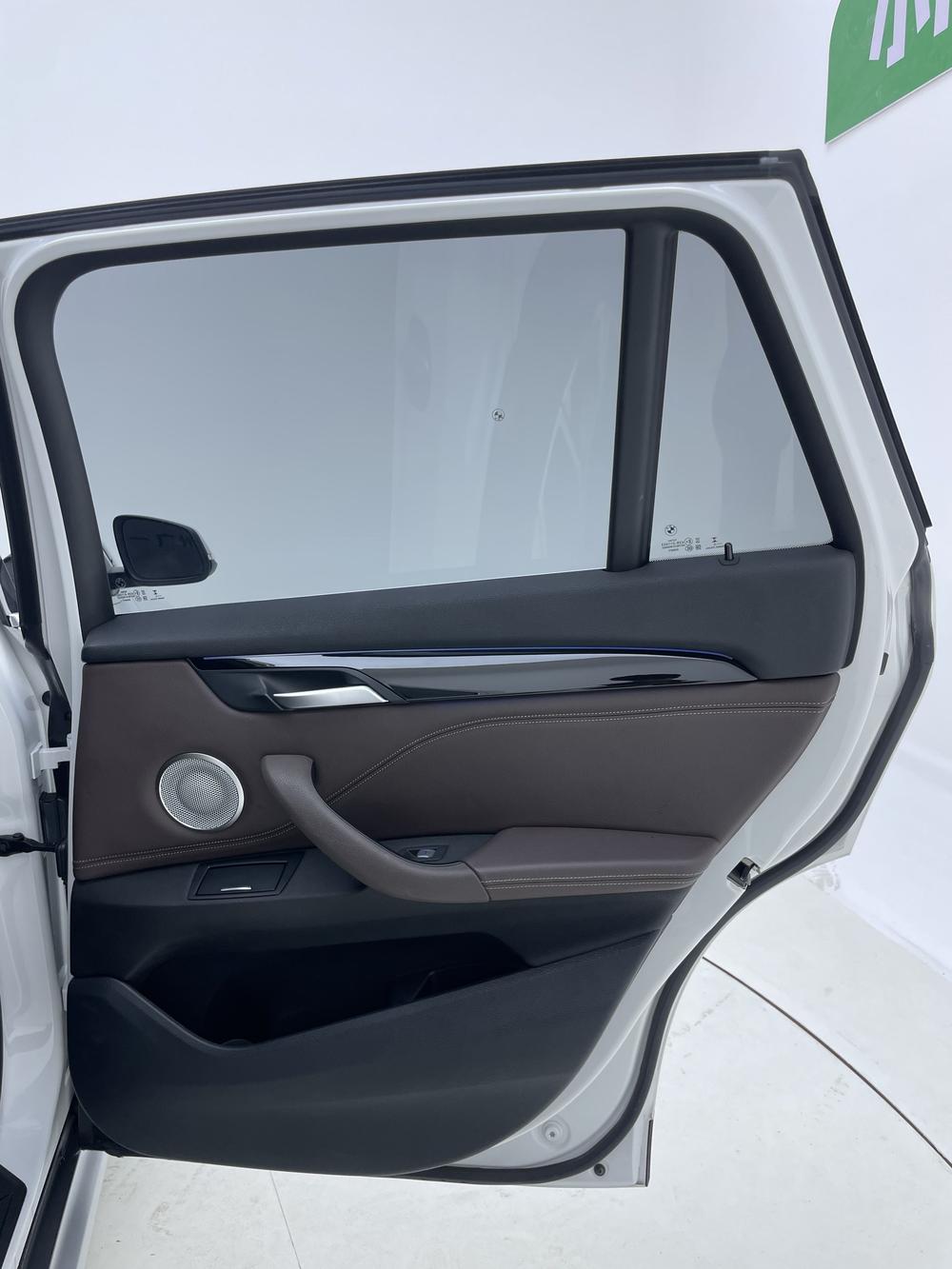 BMW X1 2022 sDrive20Li Premium – фото 12