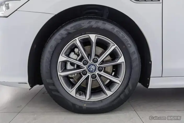 BYD Qin PLUS DM 2024 Model Honor Edition DM-i 55KM Leading Model – фото 8
