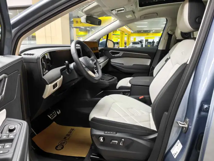Talagon 2026 Model 450TSI 4WD Ultimate Edition 6 seat – фото 8