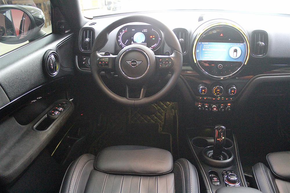 Mini Countryman Раздел 2023 2.0T COOPER S ALL4 留白 Special edition – фото 17