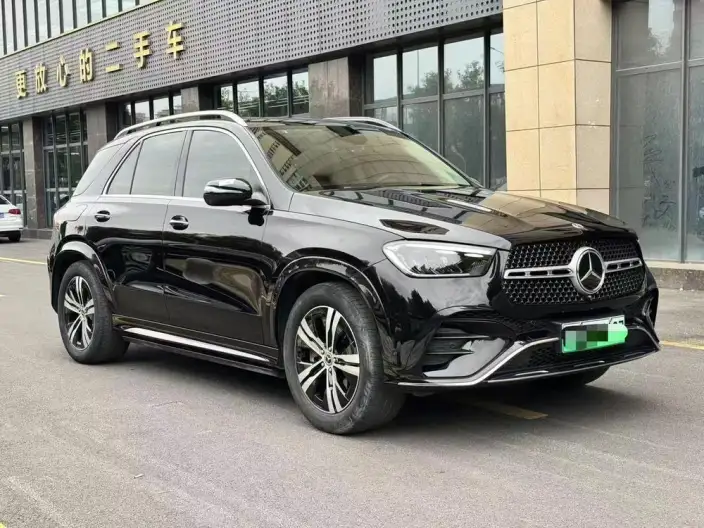 Mercedes-Benz GLE PHEV 2024 Model GLE 400e 4MATIC – фото 3
