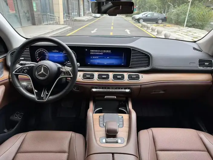 Mercedes-Benz GLE PHEV 2024 Model GLE 400e 4MATIC – фото 7
