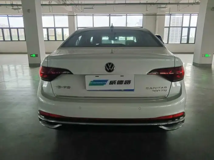 Volkswagen Sagitar 2023 Model 300TSI DSG Superior Edition – фото 5