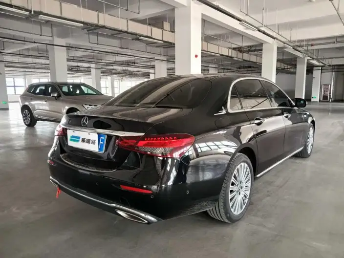 Mercedes-Benz E-Class 2022 Model Facelift II E 300 L Luxury Model sedan – фото 5