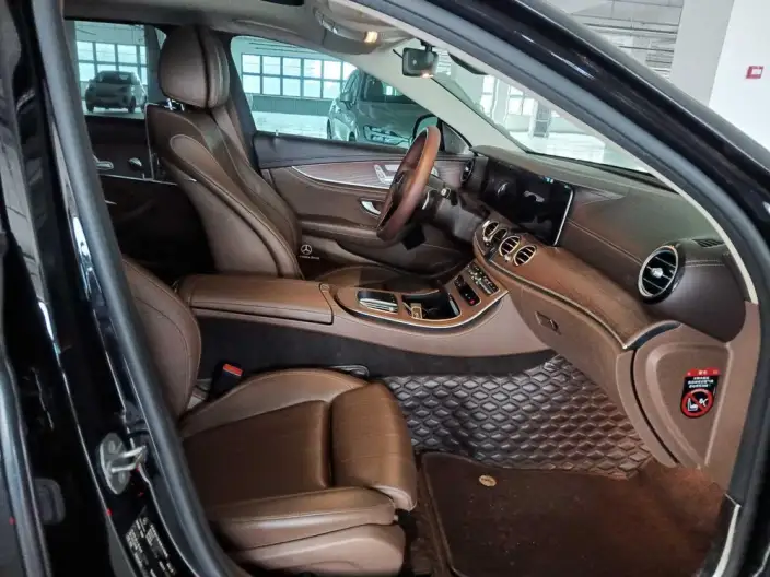 Mercedes-Benz E-Class 2022 Model Facelift II E 300 L Luxury Model sedan – фото 10